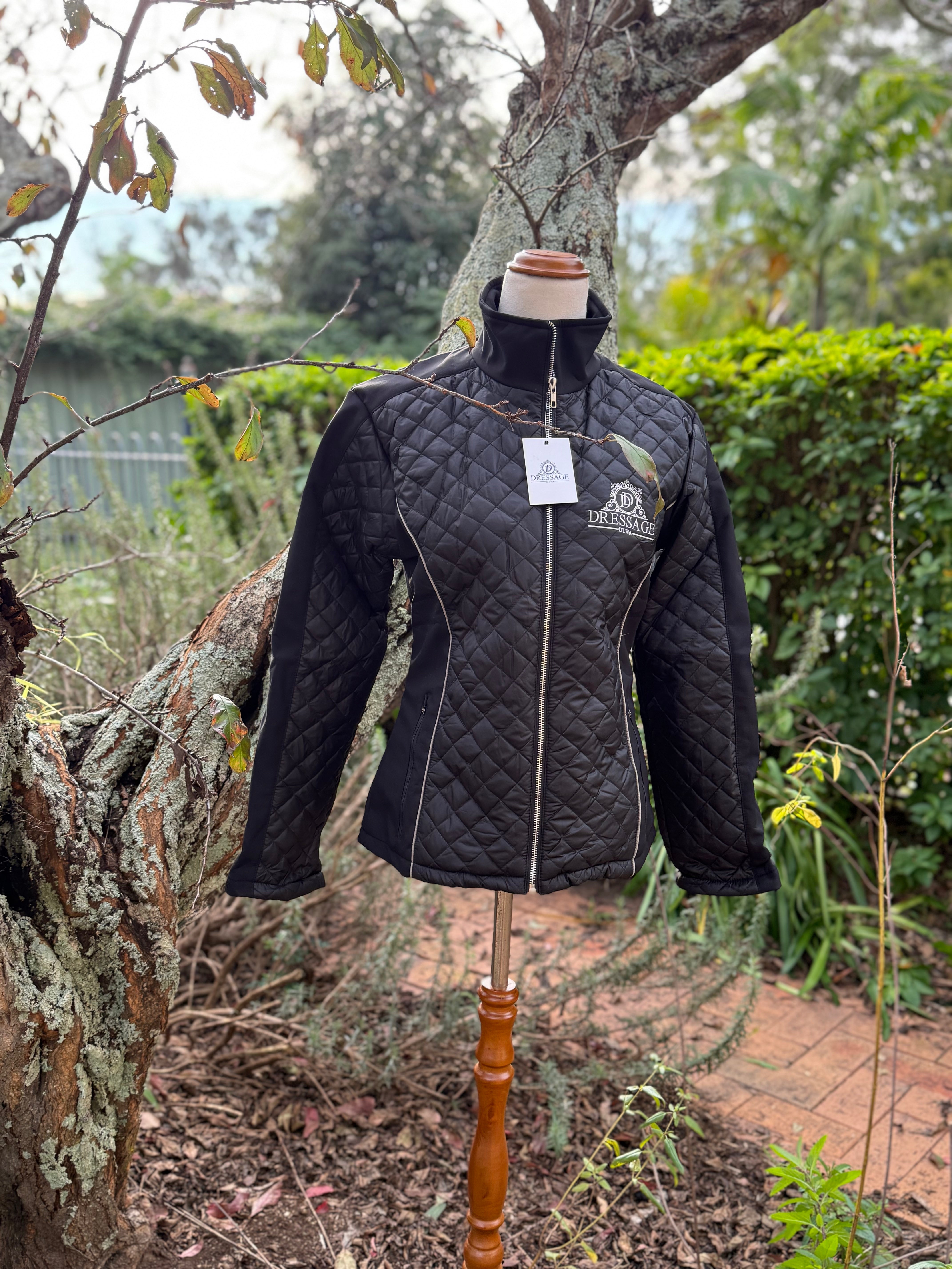 Equestrian Jacket -Quilted winter jacket with side pockets